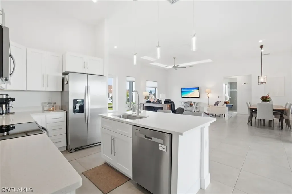 2522 NW 1st Terrace Cape Coral FL 33993