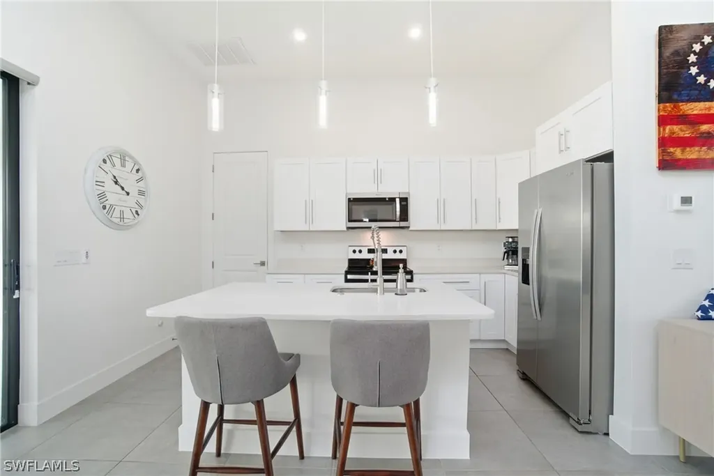 2522 NW 1st Terrace Cape Coral FL 33993