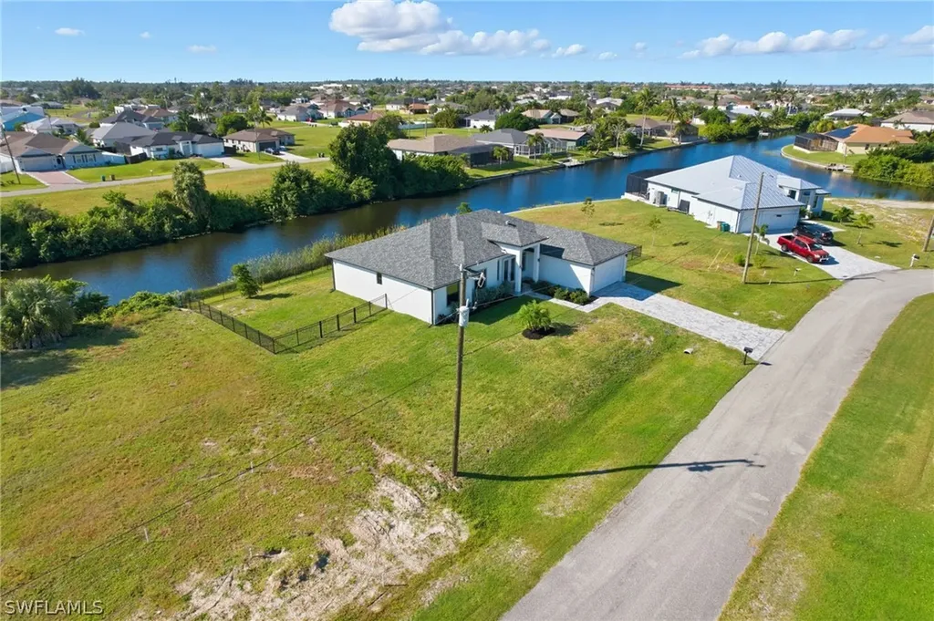 2522 NW 1st Terrace Cape Coral FL 33993
