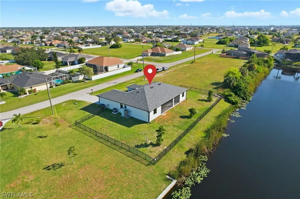 2522 NW 1st Terrace Cape Coral FL 33993