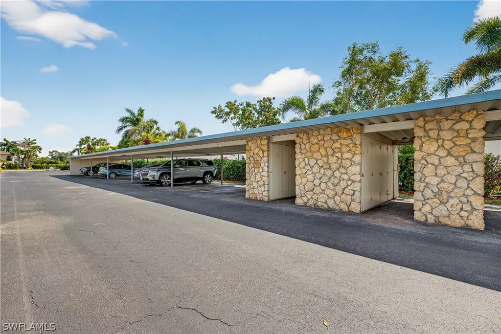 325 Charlemagne Boulevard Naples FL 34112