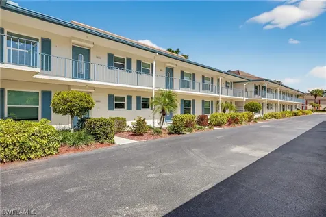 325 Charlemagne Boulevard Naples FL 34112