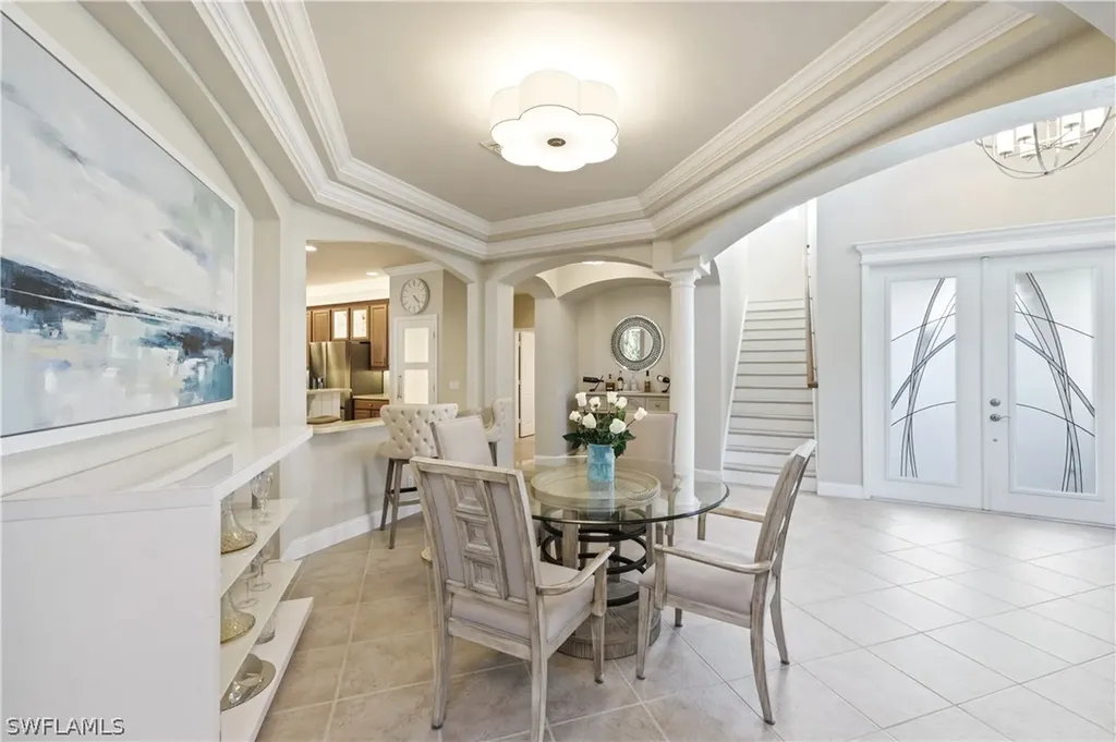 5686 Lago Villaggio Way Naples FL 34104