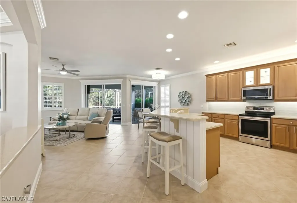 5686 Lago Villaggio Way Naples FL 34104