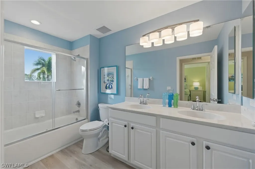 5686 Lago Villaggio Way Naples FL 34104