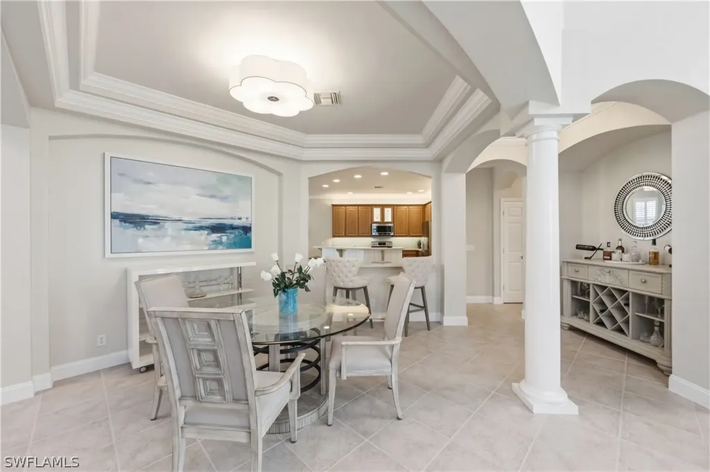 5686 Lago Villaggio Way Naples FL 34104