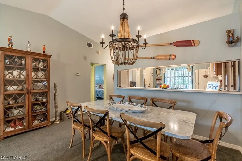 2048 Pine Isle Lane Naples FL 34112