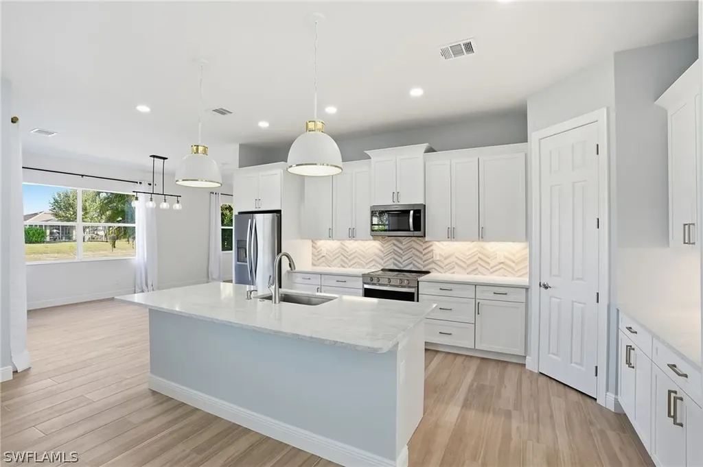 3479 Ocean Bluff Court Naples FL 34120