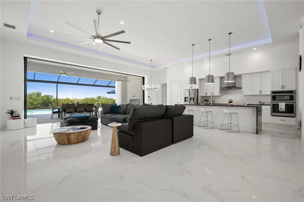 3512 Surfside Boulevard Cape Coral FL 33914