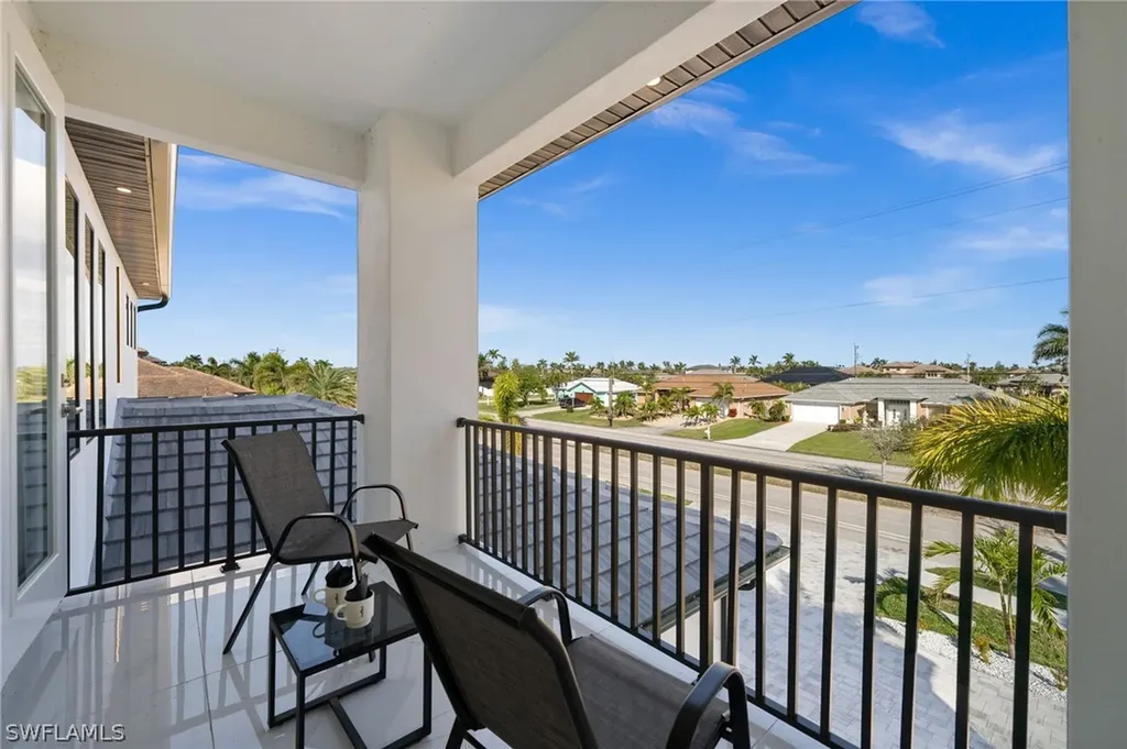 3512 Surfside Boulevard Cape Coral FL 33914