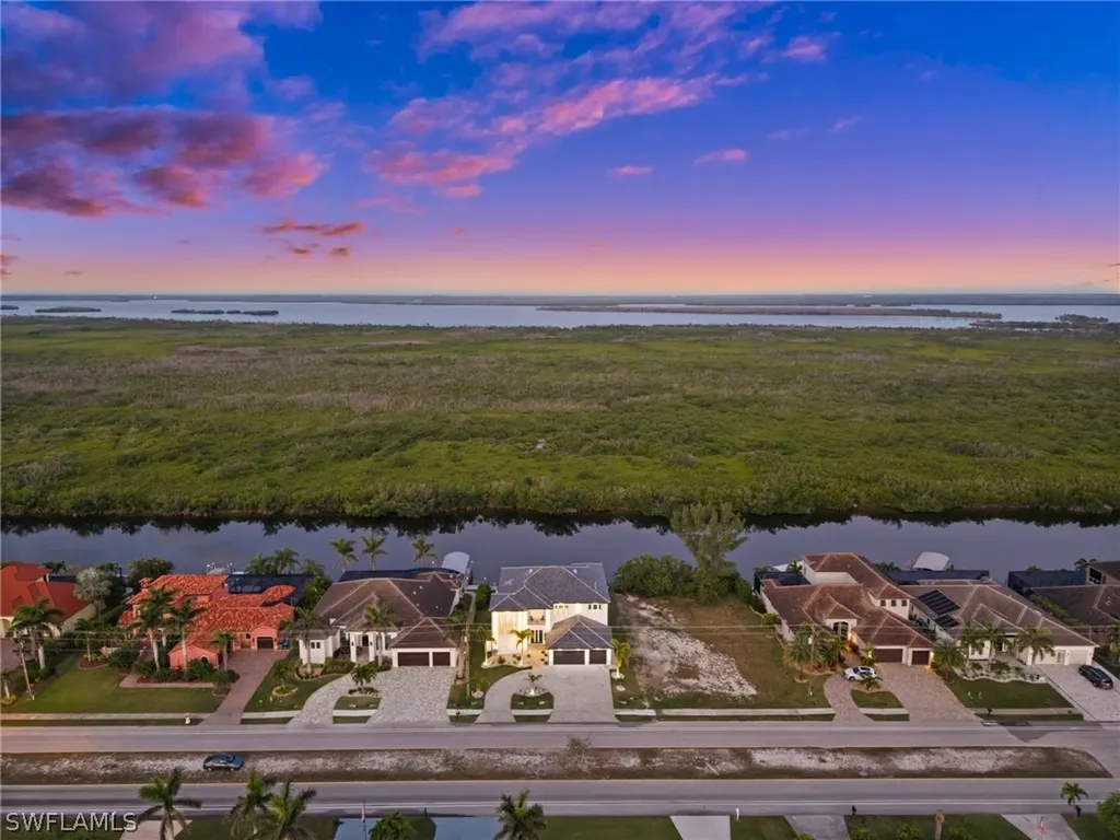 3512 Surfside Boulevard Cape Coral FL 33914