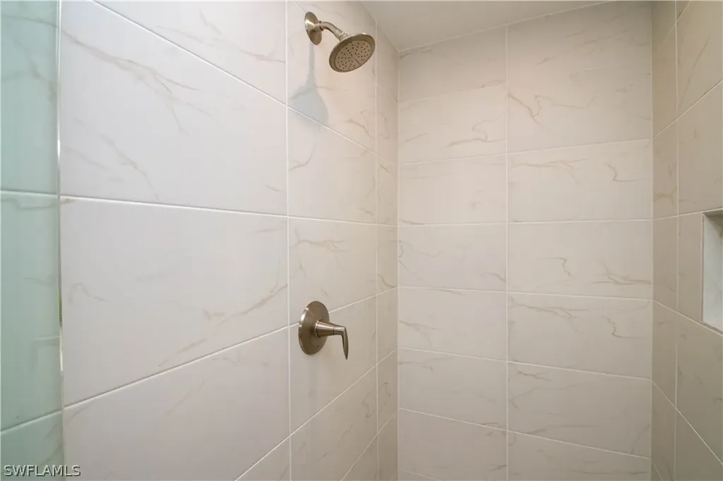 268 Indies Drive Naples FL 34114