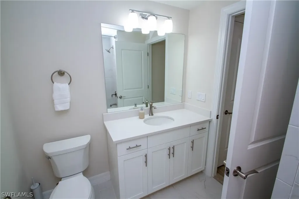 268 Indies Drive Naples FL 34114