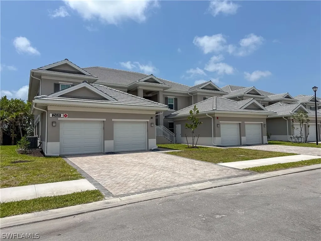 268 Indies Drive Naples FL 34114