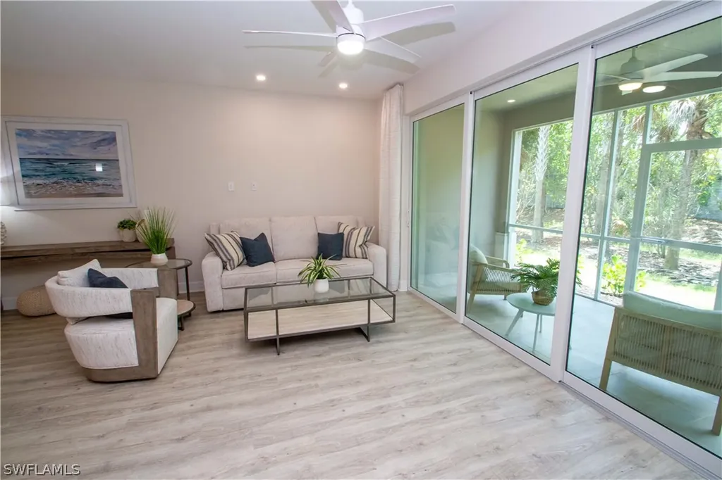 268 Indies Drive Naples FL 34114