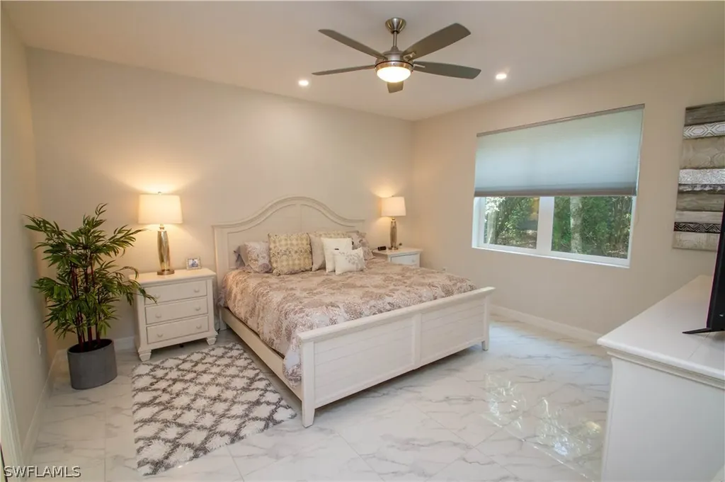 244 Indies Drive E Naples FL 34114