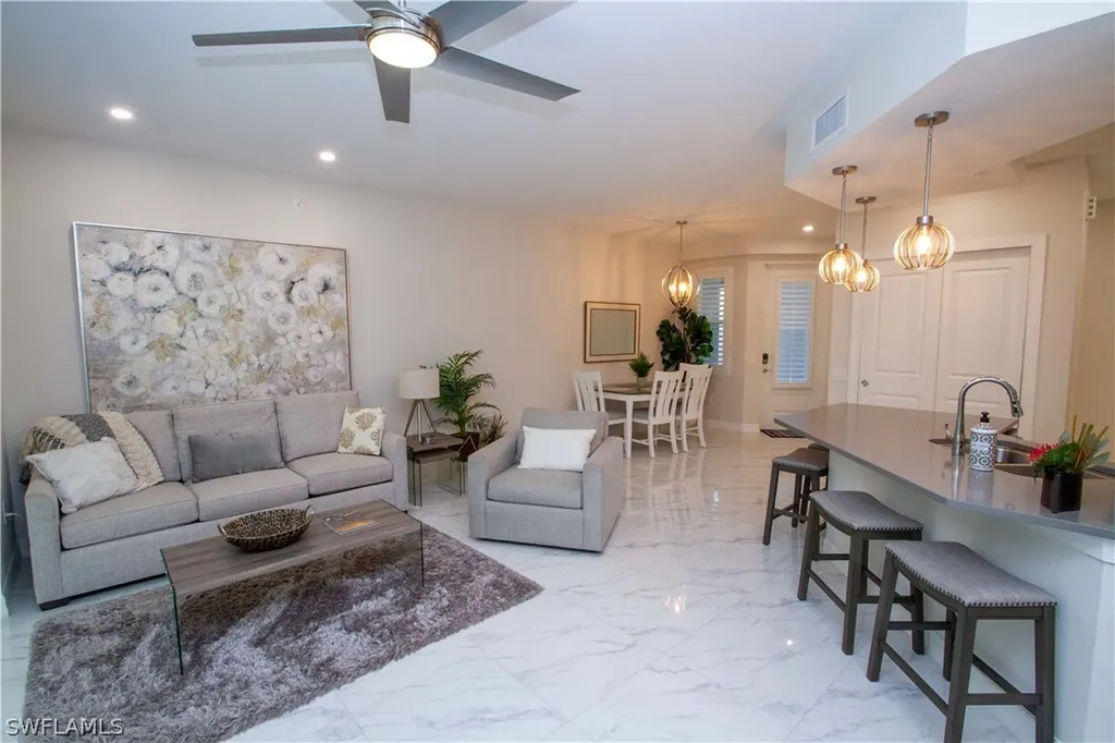 244 Indies Drive E Naples FL 34114
