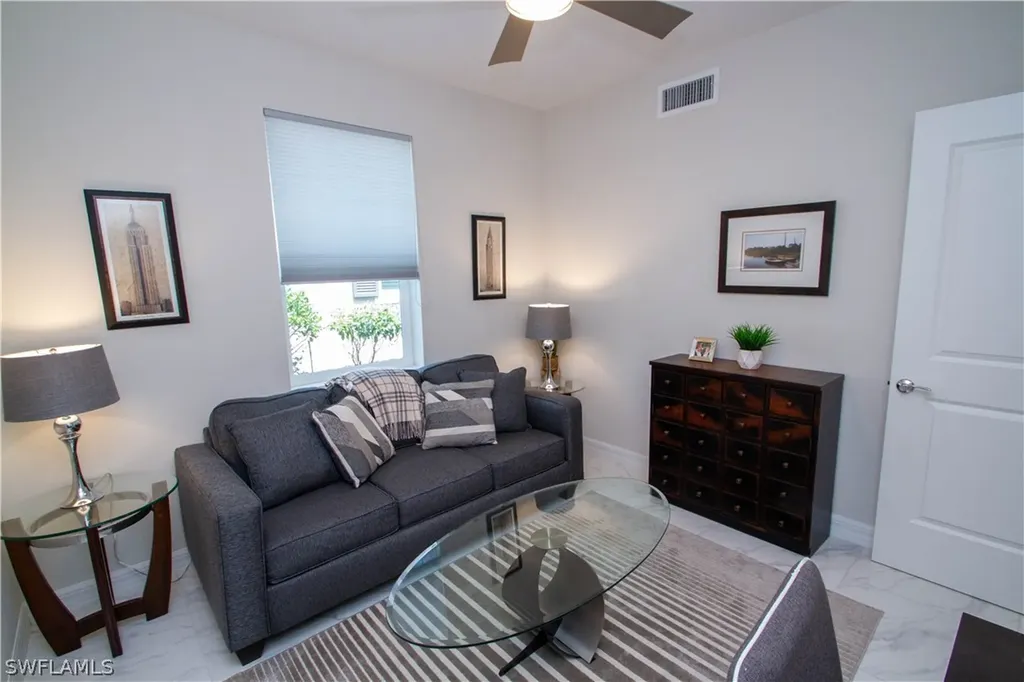 244 Indies Drive E Naples FL 34114