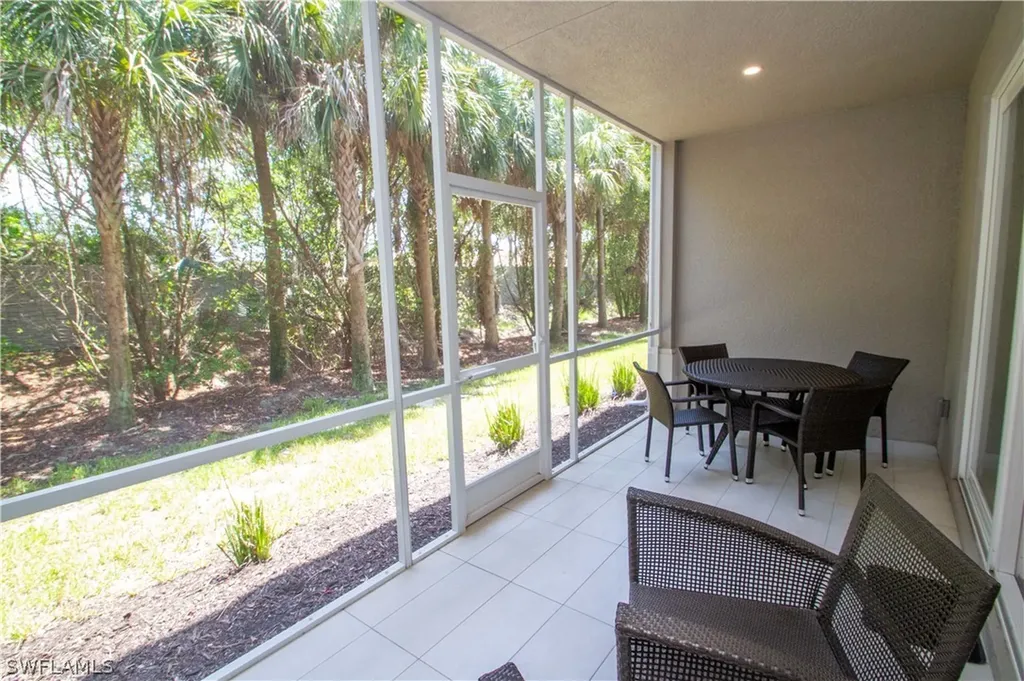 244 Indies Drive E Naples FL 34114