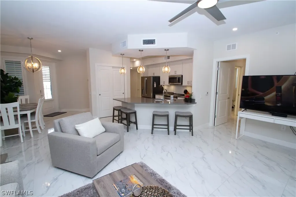 244 Indies Drive E Naples FL 34114