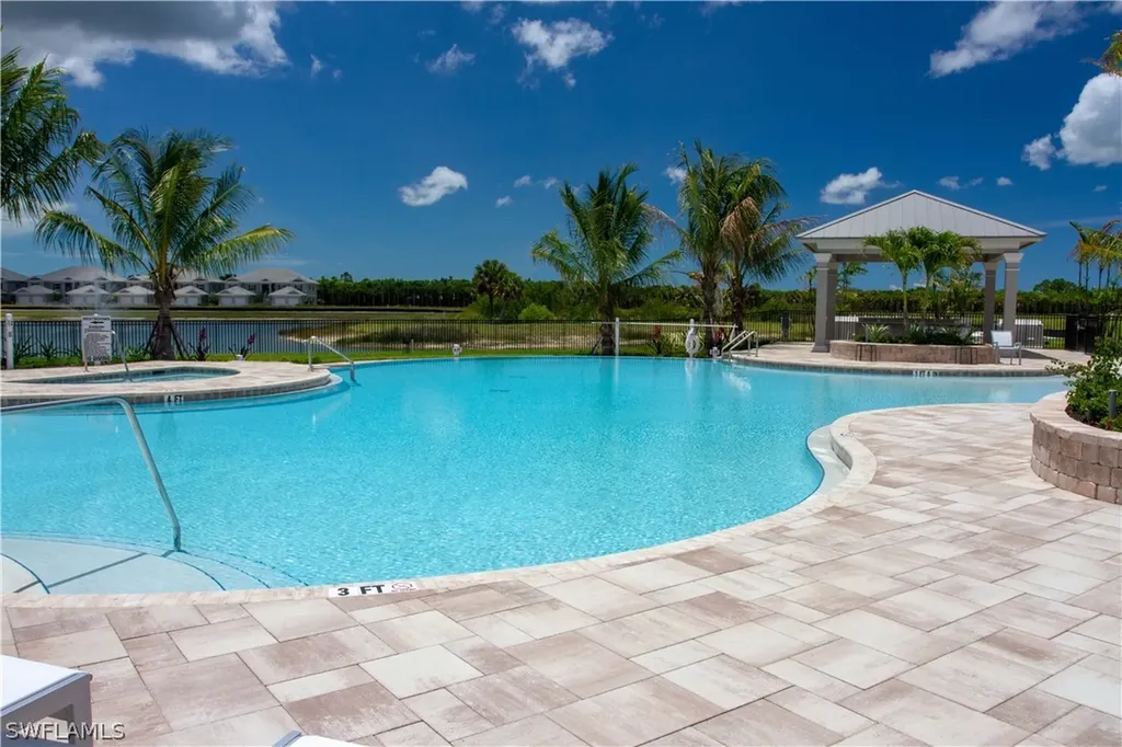 244 Indies Drive E Naples FL 34114