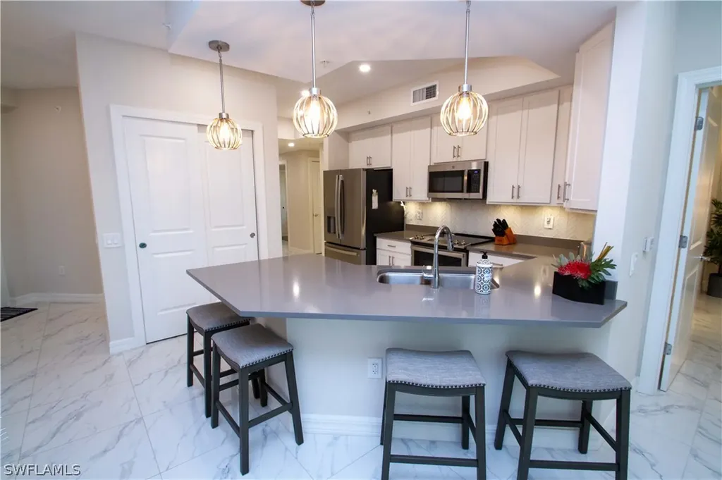 244 Indies Drive E Naples FL 34114