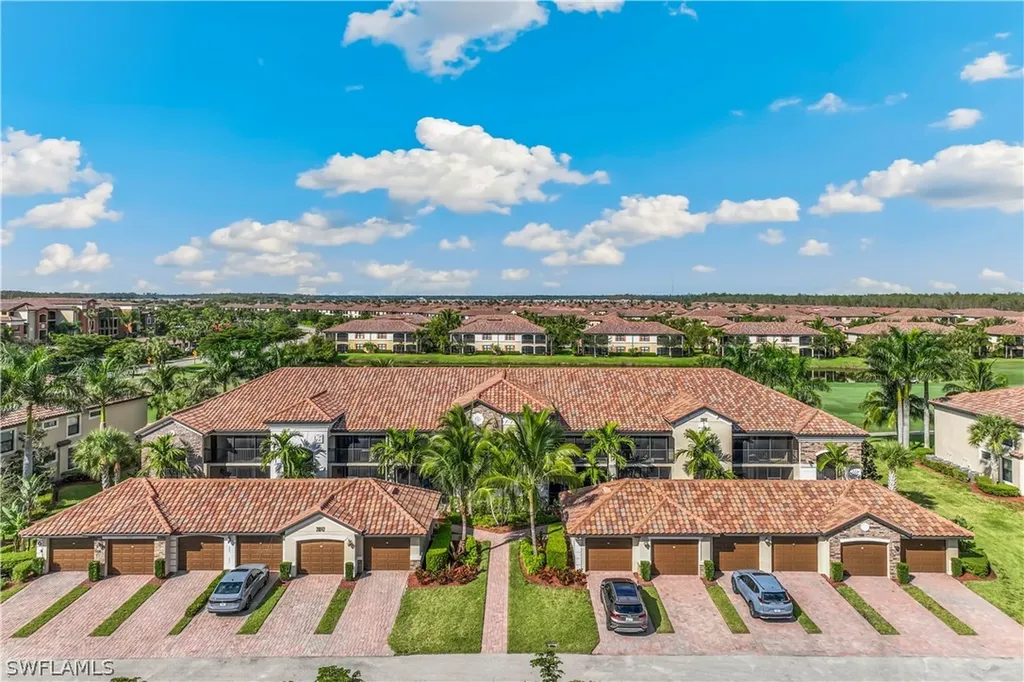 28042 Bridgetown Court Bonita Springs FL 34135