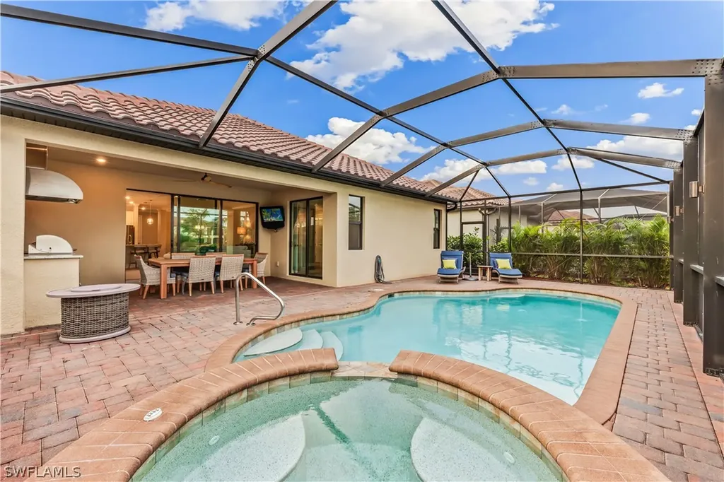 28075 Foxrock Court Bonita Springs FL 34135
