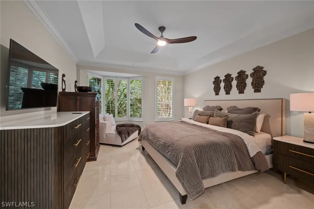 261 Colonade Circle Naples FL 34103