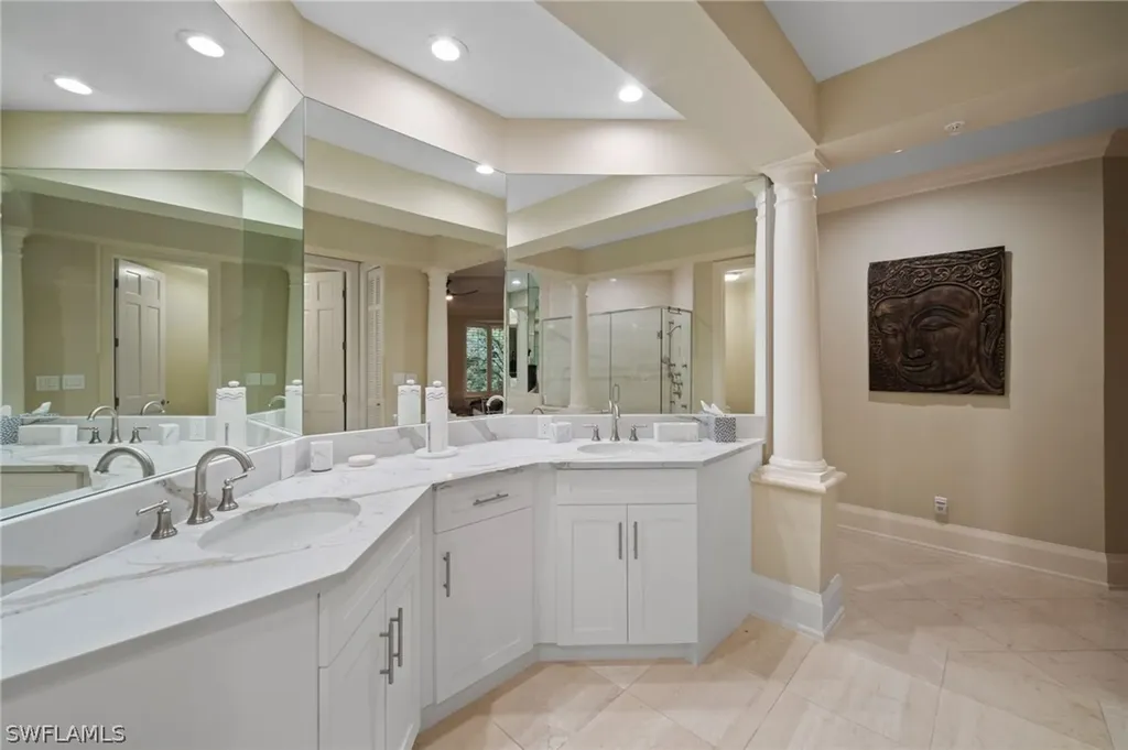 261 Colonade Circle Naples FL 34103