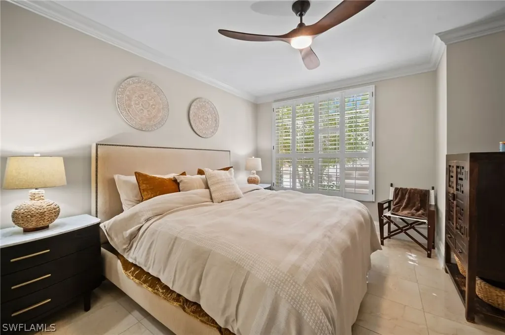 261 Colonade Circle Naples FL 34103