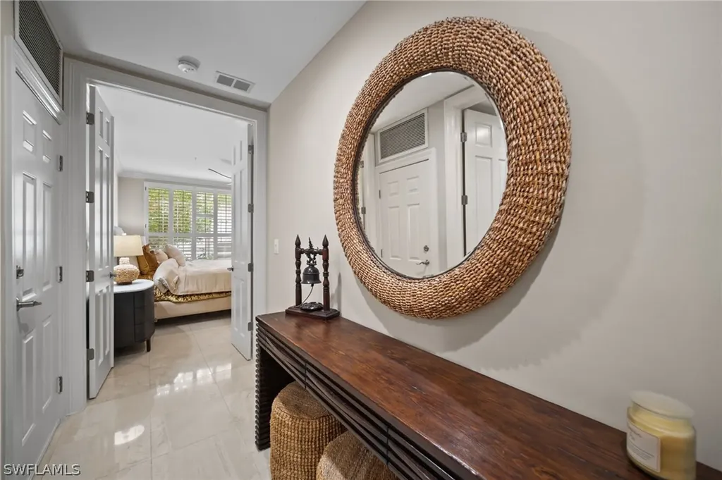 261 Colonade Circle Naples FL 34103