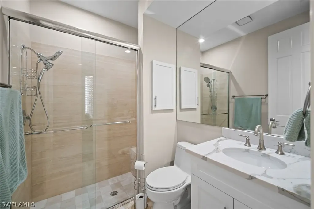 261 Colonade Circle Naples FL 34103