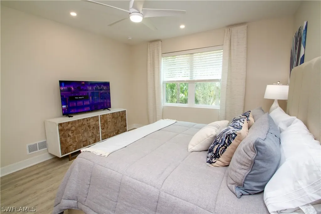 268 Indies Drive Naples FL 34114