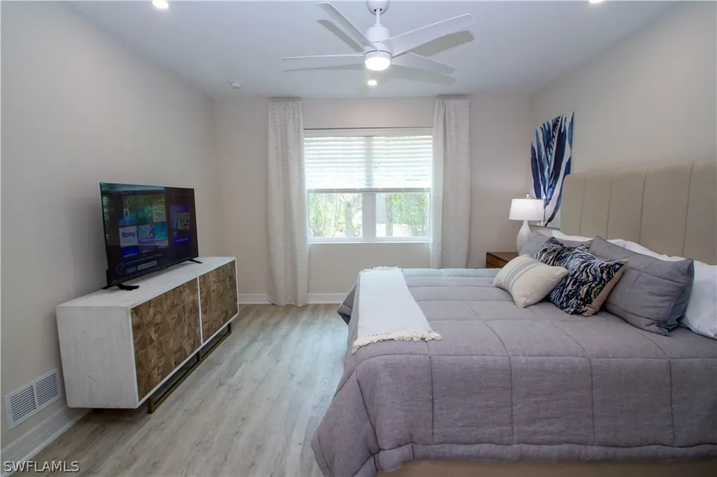 268 Indies Drive Naples FL 34114