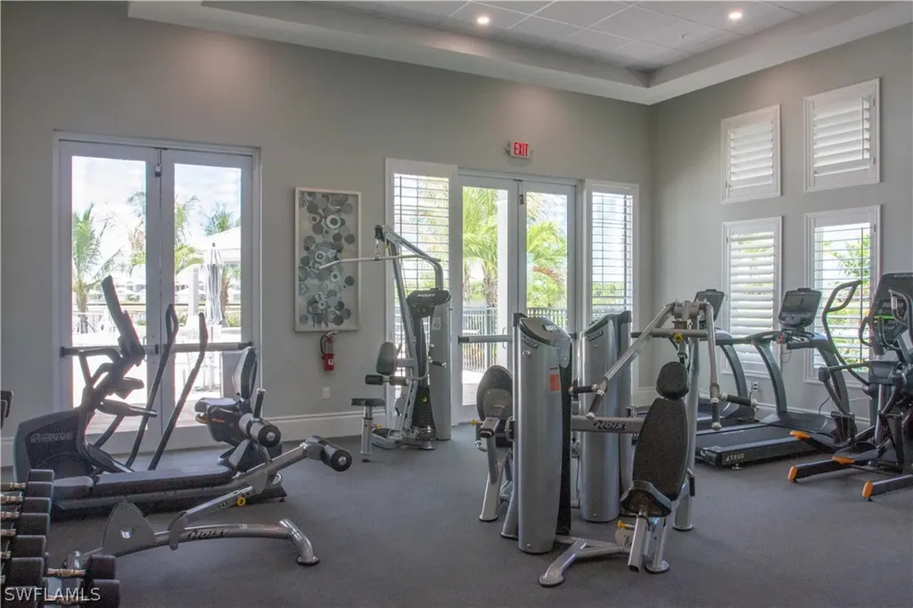 268 Indies Drive Naples FL 34114