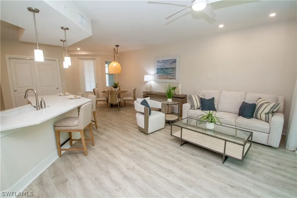 268 Indies Drive Naples FL 34114