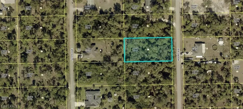 2315 Moore Avenue Alva FL 33920