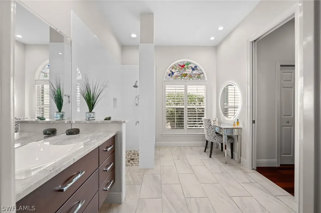 9170 Troon Lakes Drive Naples FL 34109