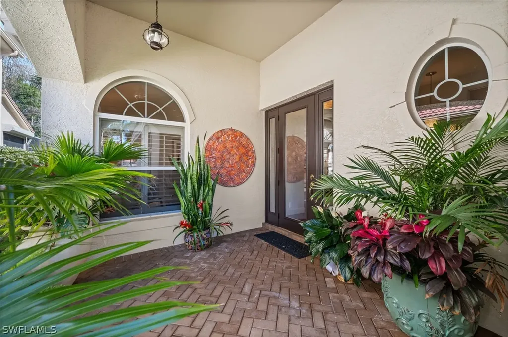 9170 Troon Lakes Drive Naples FL 34109