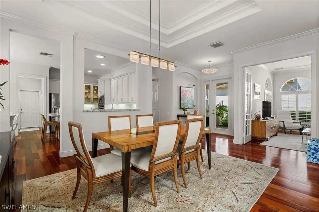 9170 Troon Lakes Drive Naples FL 34109
