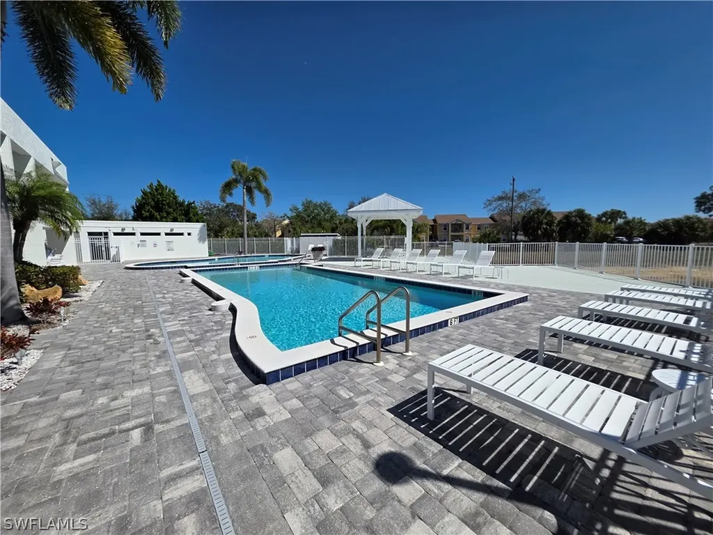 142 Santa Clara Drive Naples FL 34104