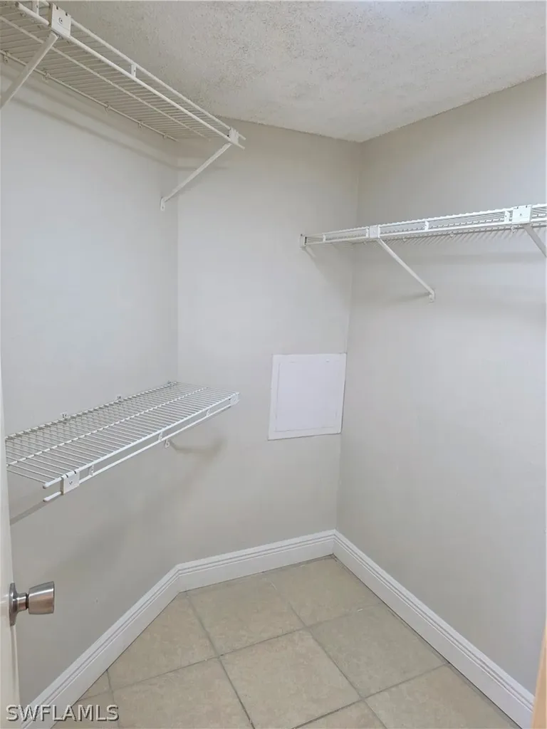 142 Santa Clara Drive Naples FL 34104