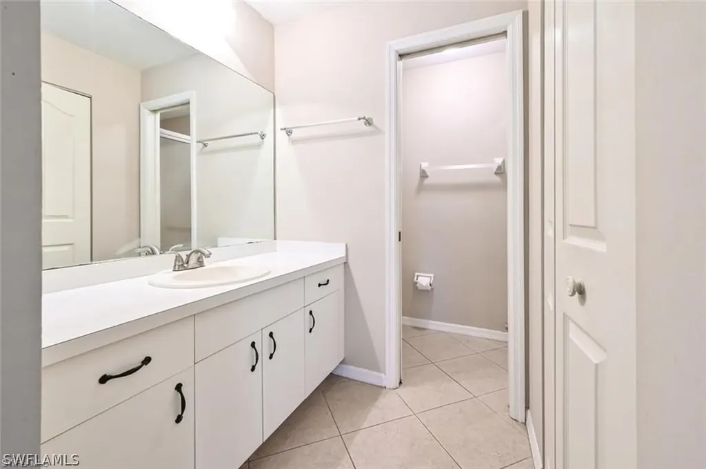 494 Saint Andrews Boulevard Naples FL 34113