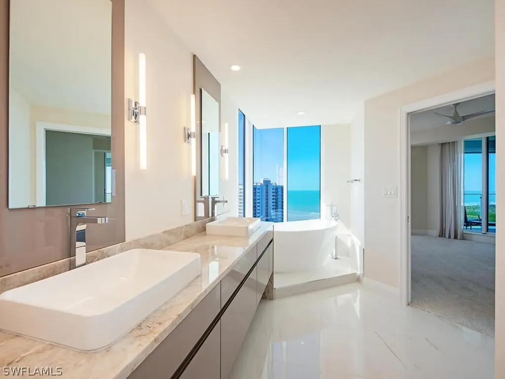 60 Seagate Drive Naples FL 34103