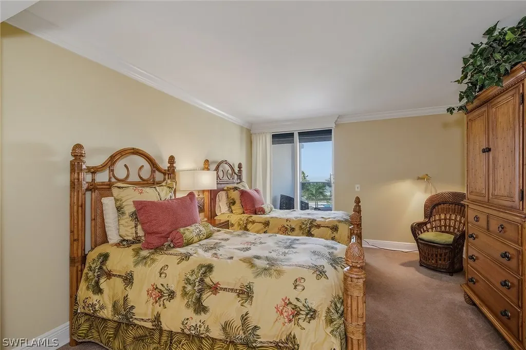 4041 Gulf Shore Boulevard N Naples FL 34103