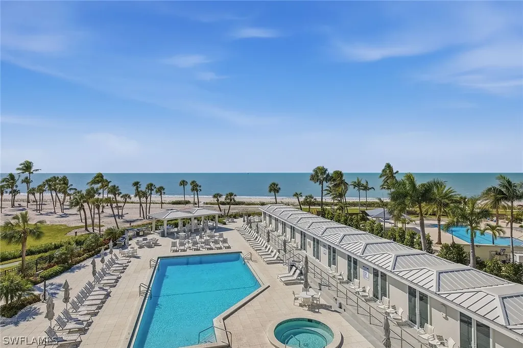4041 Gulf Shore Boulevard N Naples FL 34103