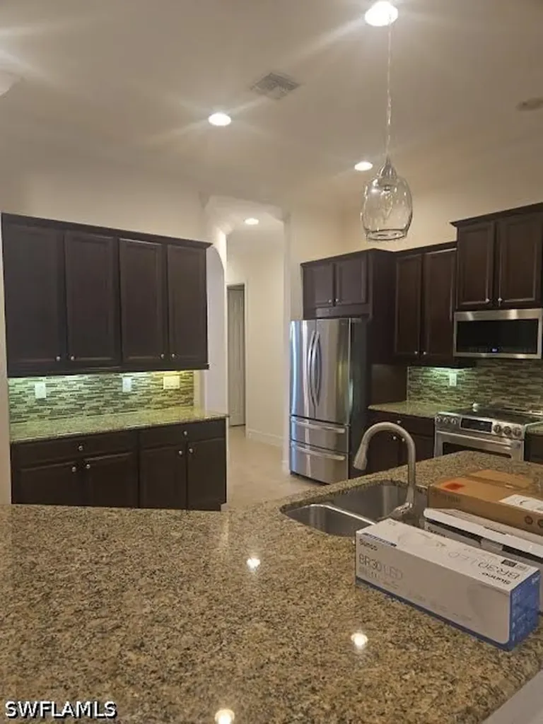 6853 Il Regalo Circle Naples FL 34109