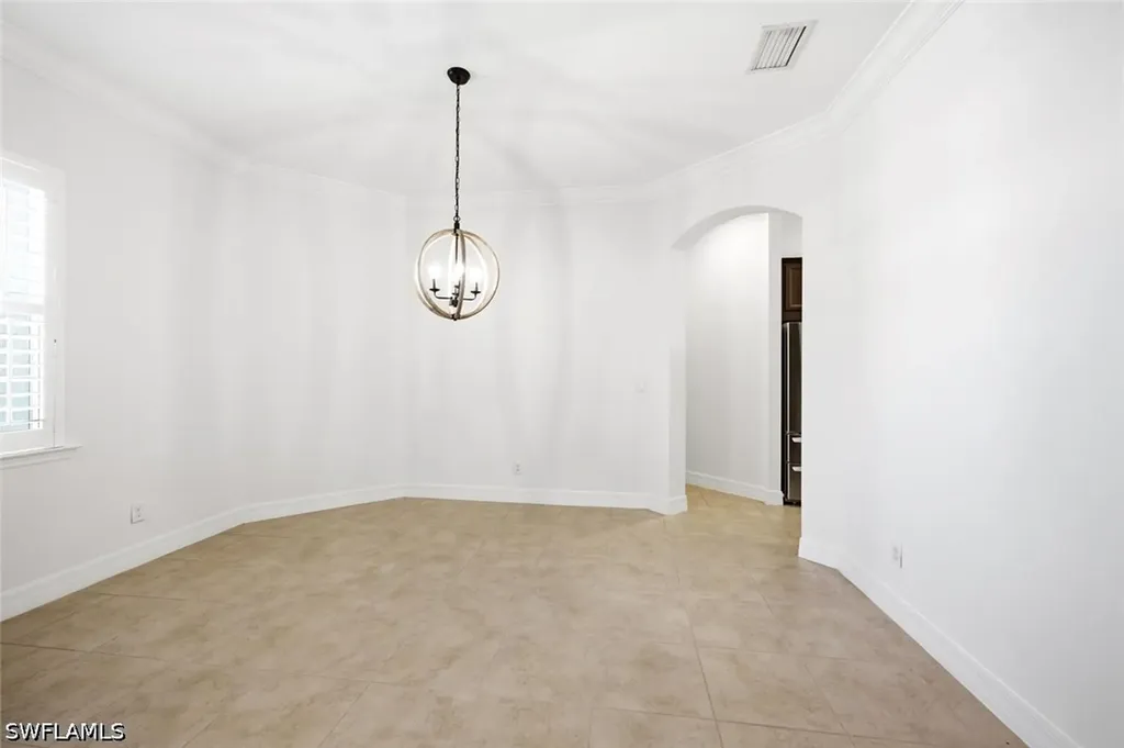 6853 Il Regalo Circle Naples FL 34109