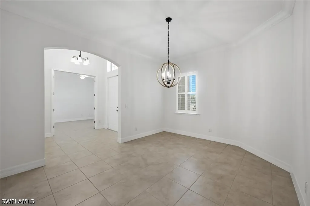 6853 Il Regalo Circle Naples FL 34109